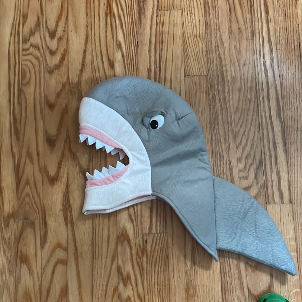 Halloween Shark Hood - Picture 2 of 5